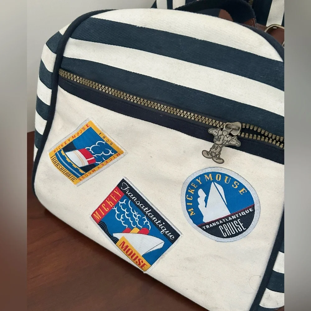 Disney Duffle Bag - Picture 2 of 12